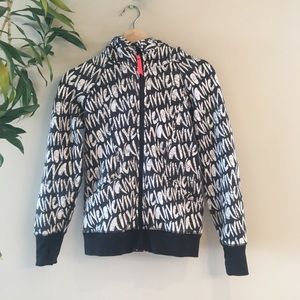 Ivviva athletics sport pullover SIZE 10